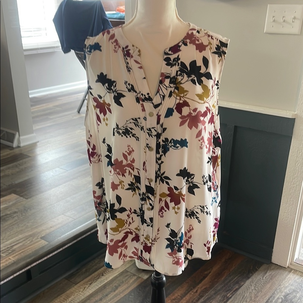 Apt. 9 Cream Pink Sleeveless Blouse with Tie Front
